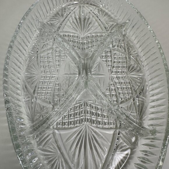 Libbey Clarion Clear Glass Divided Oval Serving Tray With Starburst Design - Picture 3 of 7